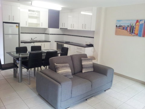 Nelson Bay Breeze - Accommodation Tasmania 34