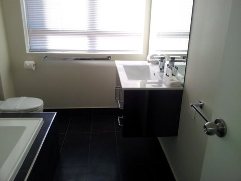 Nelson Bay Breeze - Accommodation Tasmania 20