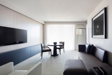 Hotel Realm - Accommodation Tasmania 10