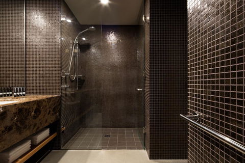 Hotel Realm - Accommodation Tasmania 5
