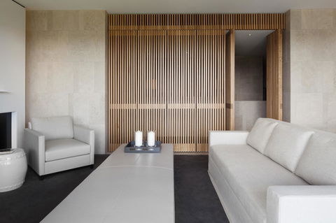 Hotel Realm - Accommodation Tasmania 20