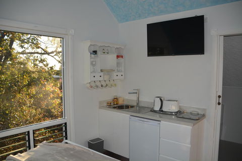 Garden Room - Accommodation Tasmania 2