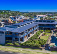 Lennox Holiday Apartments - Accommodation Tasmania