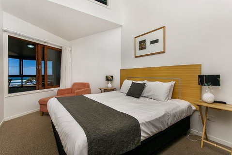 Lennox Holiday Apartments - Accommodation Tasmania 27
