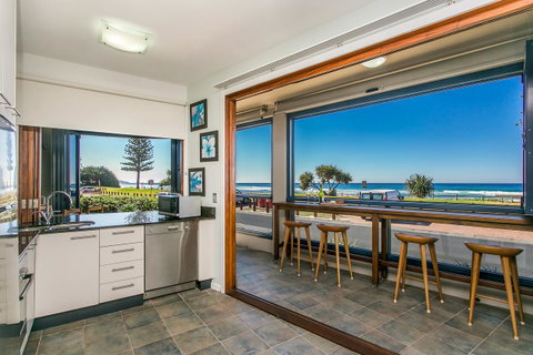 Lennox Holiday Apartments - Accommodation Tasmania 13