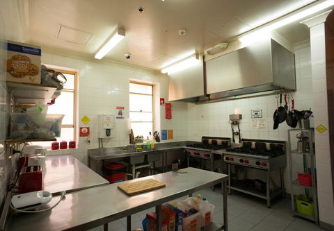 Bondi Beachside Inn - Accommodation Tasmania 2