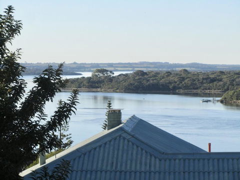 Bonnie View - A Wonderful View Up The River Experience Augusta - Accommodation Tasmania 0