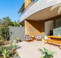 Boom 8 - Accommodation Tasmania