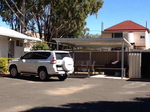 Bottle Tree Gardens Motel - Accommodation Tasmania 2