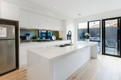 Boutique Stays - Murrumbeena Place 2 - Accommodation Tasmania 3