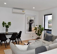 Brand New 2 Bed Apartment with Stunning City Views - Accommodation Tasmania