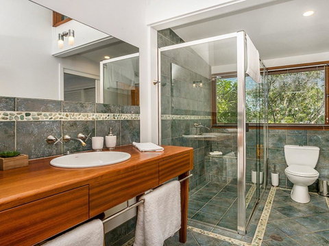 Brandon Beauty - Accommodation Tasmania 2