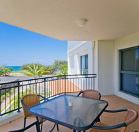 Breakers 1/8 - Accommodation Tasmania