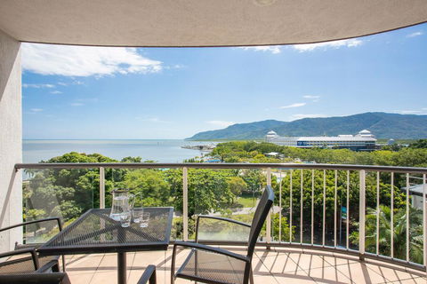 BreakFree Royal Harbour - Accommodation Tasmania 1