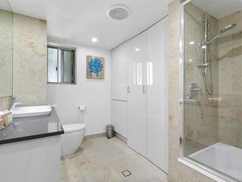 Breathtaking Views Across Noosa - Unit 1 Taralla 18 Edgar Bennett Avenue - Accommodation Tasmania 1