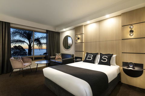 Brighton Savoy Hotel - Accommodation Tasmania 0