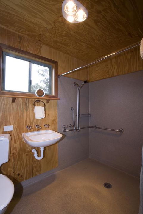 Brodribb River Rainforest Cabins - Cabin 3 - Accommodation Tasmania 3