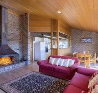Bundilla 4- Townhouse with Wifi - Accommodation Tasmania