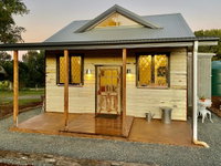 BYRON BAY New SUNSET COTTAGE