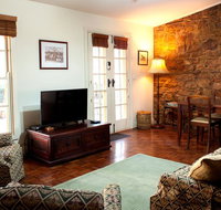 Byronsvale Vineyard and Accommodation - Accommodation Tasmania