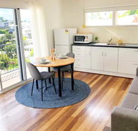 Cabin in the Sky Glorious Views to Magnetic Island - Accommodation Tasmania