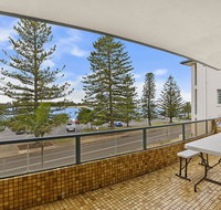 Caesars Palace 4 - Accommodation Tasmania