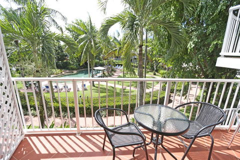 Cairns Beach Resort - Accommodation Tasmania 3