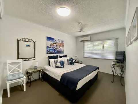 Cairns Beach Resort - Accommodation Tasmania 1