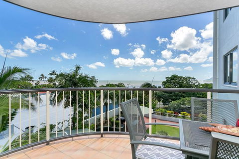 Cairns Esplanade Apartment - Accommodation Tasmania 3