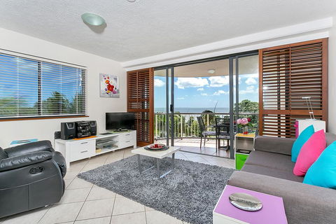 Cairns Esplanade Apartment - Accommodation Tasmania 2