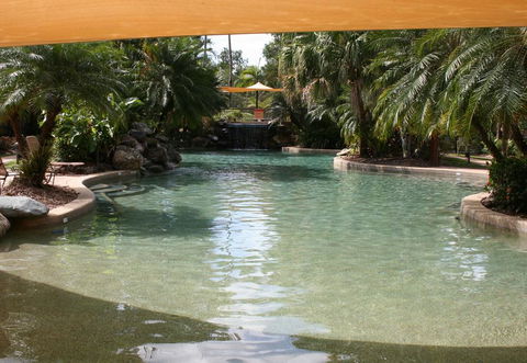 Cairns Golf Course Apartment - Accommodation Tasmania 0