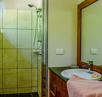 Cairns Homestead A Peaceful Getaway - Accommodation Tasmania