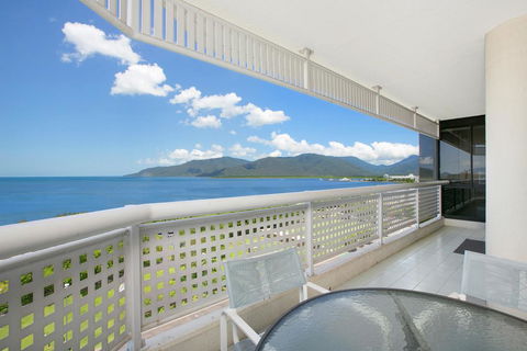Cairns Ocean View Apartment - Accommodation Tasmania 0