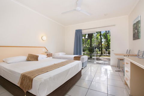 Cairns Rainbow Resort - Accommodation Tasmania 2