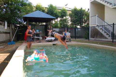 Cairns Sharehouse Apartment - Accommodation Tasmania 1