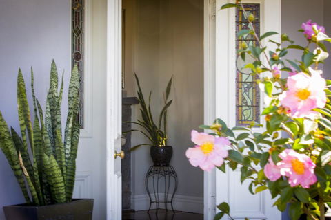 Camellia Cottage - Accommodation Tasmania 3