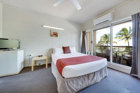 Camelot Motel - Accommodation Tasmania 2