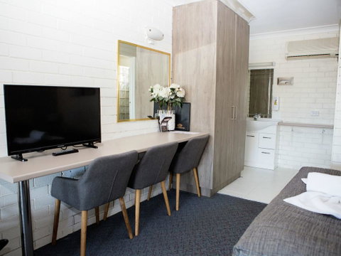 Cameo Inn Motel - Accommodation Tasmania 2
