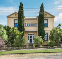 Campbell House - Accommodation Tasmania
