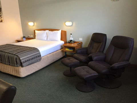 Cannon Park Motel - Accommodation Tasmania 2