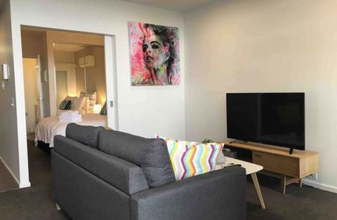 Canvas Suites On William - Accommodation Tasmania 1