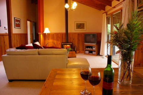 Canyon Cottage - Accommodation Tasmania 2