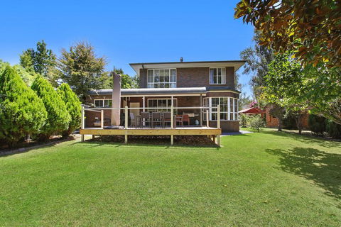 Canyon Walk House - On The Ovens River - Accommodation Tasmania 2