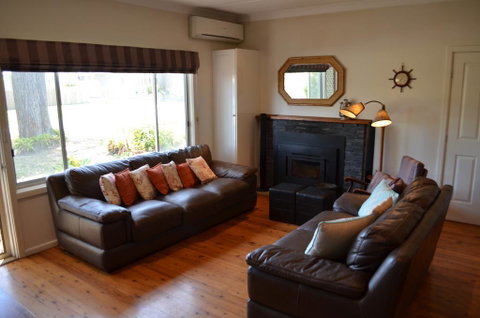 Casa Husky - Accommodation Tasmania 3