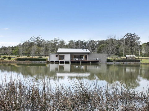 Casa Sul Lago - Quite Simply A Very Special Place - Accommodation Tasmania 0