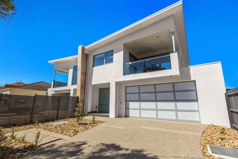 CASABLANCA - DROMANA - Accommodation Tasmania 0