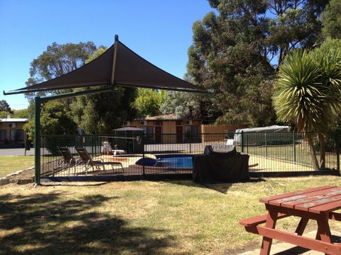 Castle Motel - Accommodation Tasmania 0