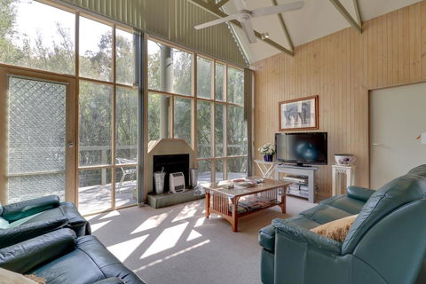 Casuarina - Accommodation Tasmania 0