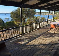 CDC-625 Beach House incl.rear 2BR studio - Accommodation Tasmania