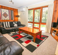 Cedar Holiday Units - Apartment 1 - Accommodation Tasmania